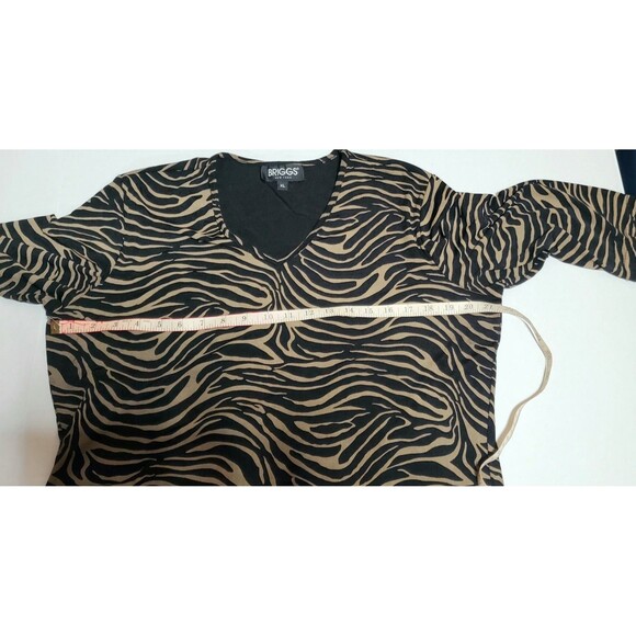 Briggs New York XL Zebra Print V-Neck Top Brown Black 3/4 Sleeve Chic. - Picture 6 of 10